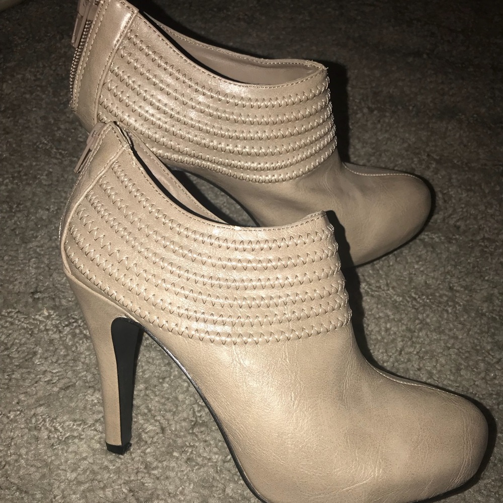 Ankle heels